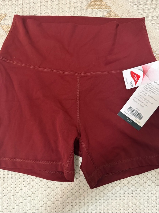 Pants - NEW Women’s LYCRA workout shorts size large